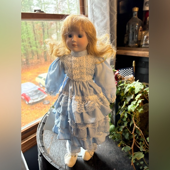 Authentic Heritage Collectors Doll - Picture 1 of 4
